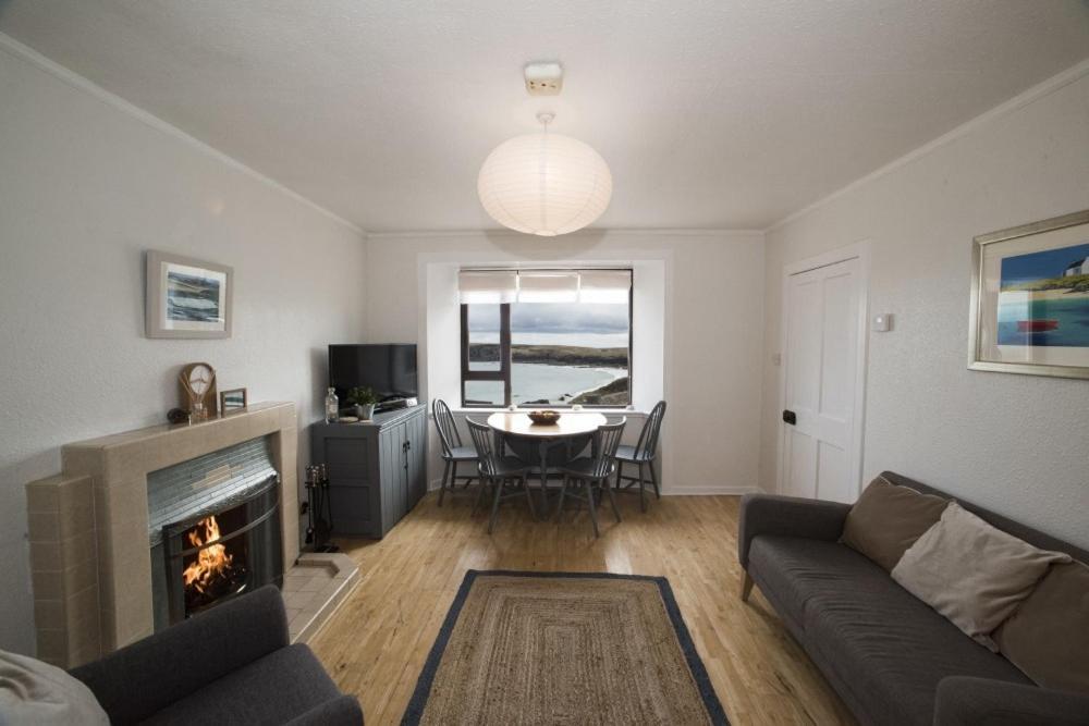 Road End Cottage Port of Ness Exterior foto